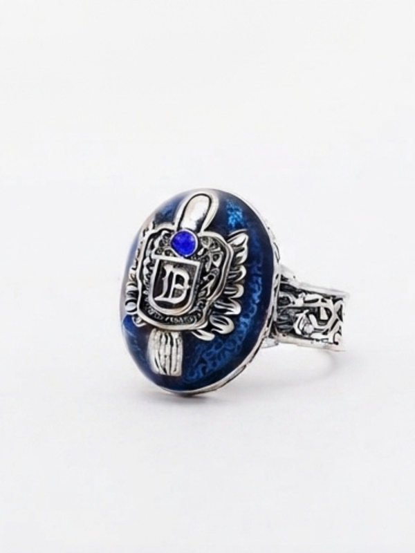Vléra family daytime ring